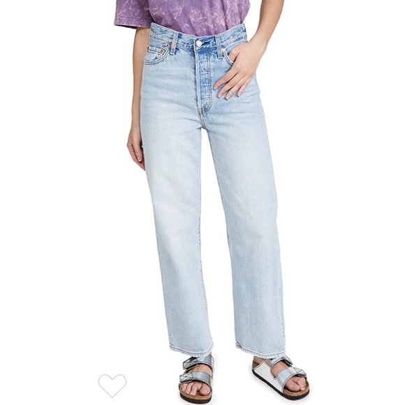 Levi's Ribcage Straight Ankle Jeans - Picture 12 of 16